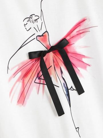 Figure Print Tie Front Tee