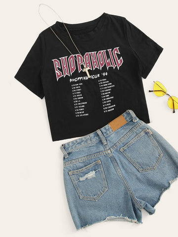 Letter Graphic Crop Tee
