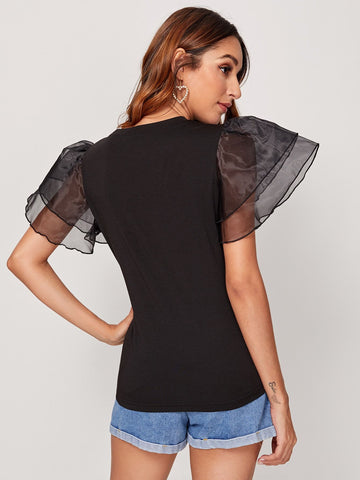 Figure Graphic Bow Front Contrast Mesh Sleeve Tee