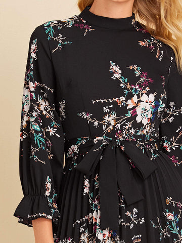 Floral Print Pleated Hem Belted Dress