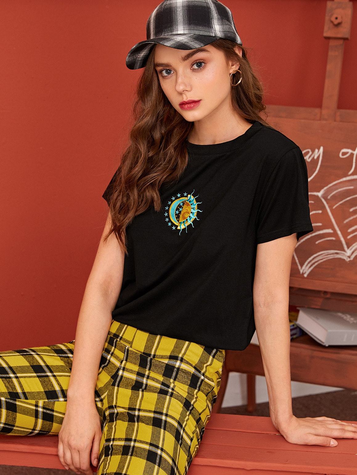 Day & Night Embroidery Tee