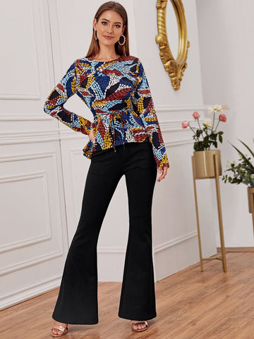 Graphic Print Belted Keyhole Back Blouse