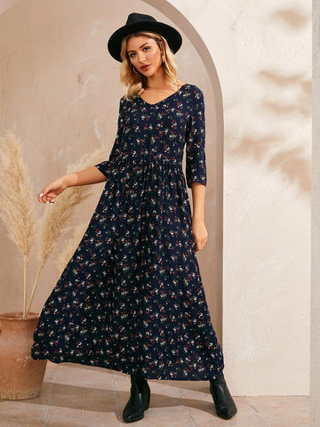 Ditsy Floral V-Neck Flare Hem Dress