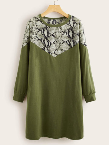 Contrast Panel Snakeskin Print Tee Dress