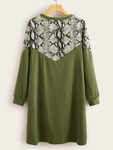 Contrast Panel Snakeskin Print Tee Dress