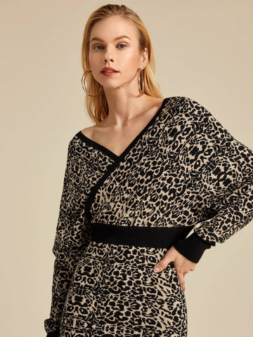 Leopard Print Batwing Sleeve Jumper Dress