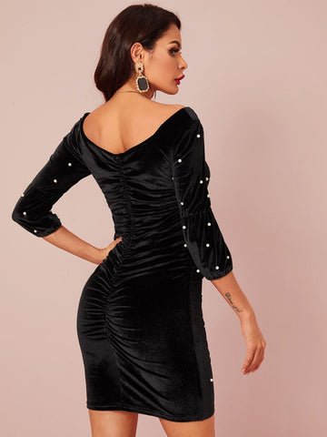 Pearls Velvet Ruched Fitted Dress