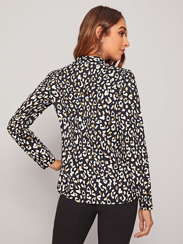 Allover Print Keyhole Neckline Blouse