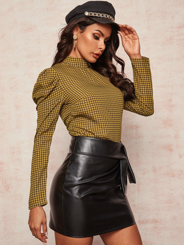 Houndstooth Pattern Puff Sleeve Blouse