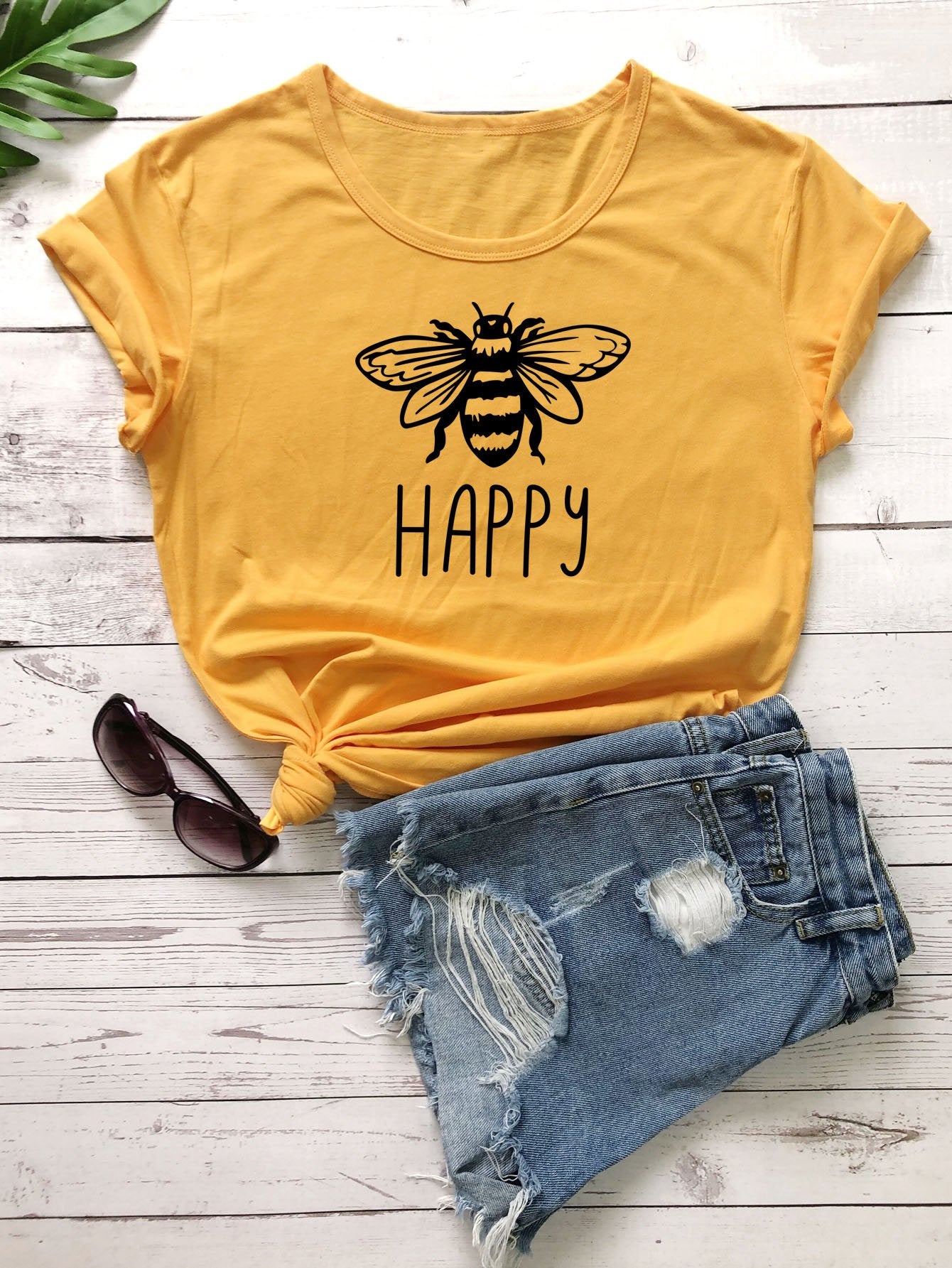 Bee & Letter Graphic Short Sleeve Tee