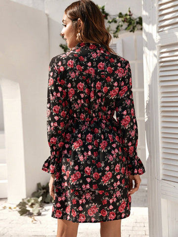 Floral Print Tie Neck Layered Hem Dress